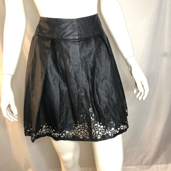 Woman’s black faux leather fit and flare skirt with cut out design size small - Picture 3 of 16